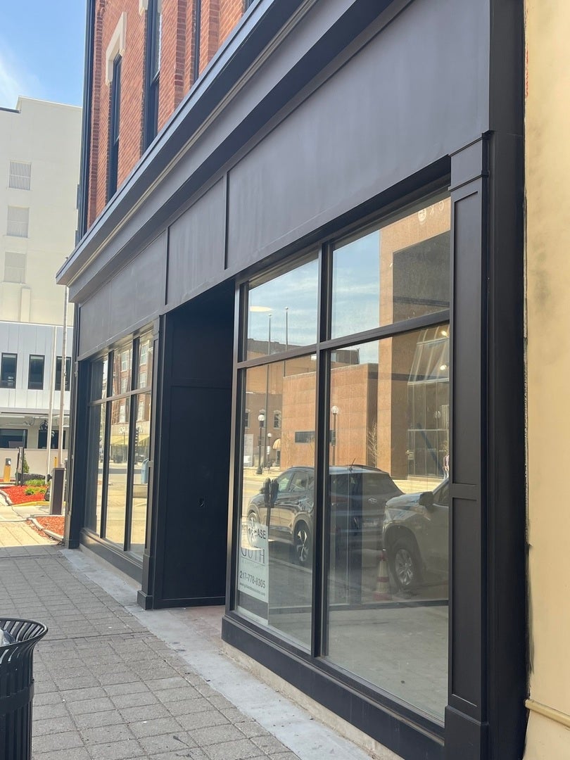 12 E Main Street