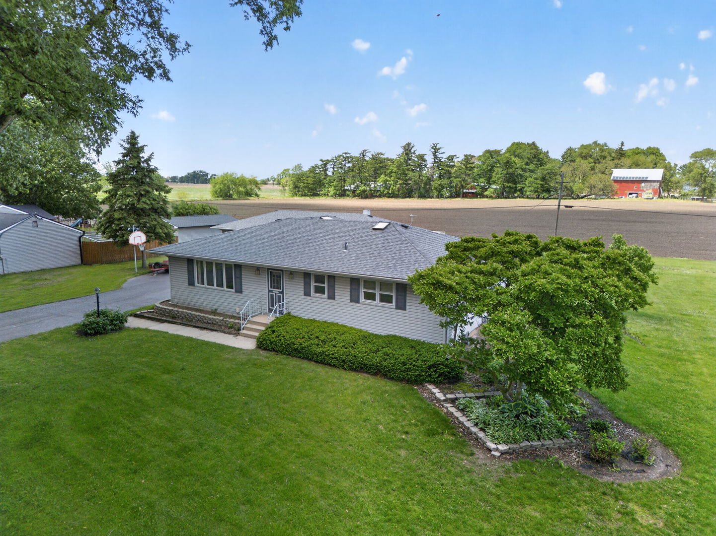42W675 Star Lane