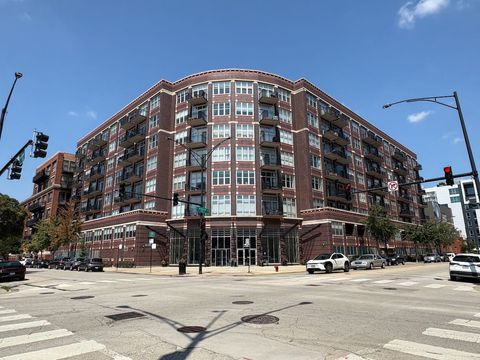Photo of 1000 W Adams Street #614, Chicago, IL 60607 (MLS # 12454507)