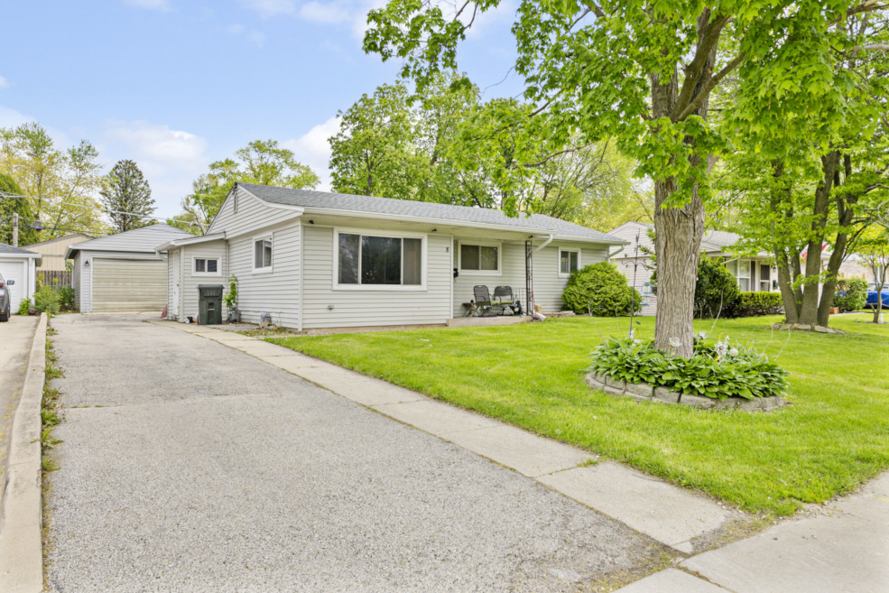 Listing image 1