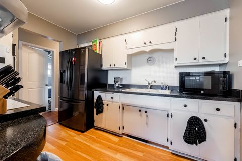 Tiny photo for 7712 S Oketo Avenue, Bridgeview, IL 60455 (MLS # 12567299)