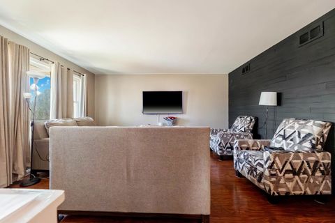 Tiny photo for 7712 S Oketo Avenue, Bridgeview, IL 60455 (MLS # 12567299)