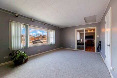 Tiny photo for 7712 S Oketo Avenue, Bridgeview, IL 60455 (MLS # 12567299)