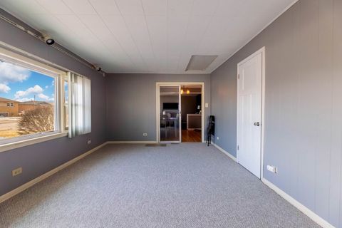 Tiny photo for 7712 S Oketo Avenue, Bridgeview, IL 60455 (MLS # 12567299)