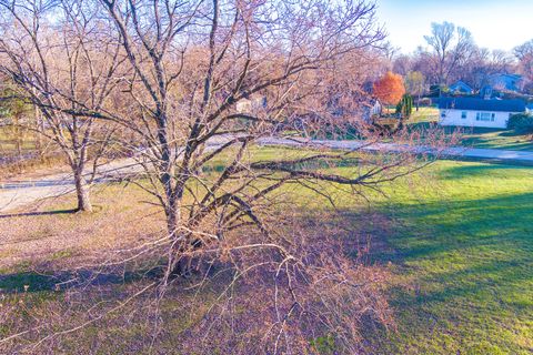 Tiny photo for 1392 W 52nd Place, La Grange Highlands, IL 60525 (MLS # 12525026)