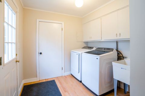 Tiny photo for 1392 W 52nd Place, La Grange Highlands, IL 60525 (MLS # 12525026)