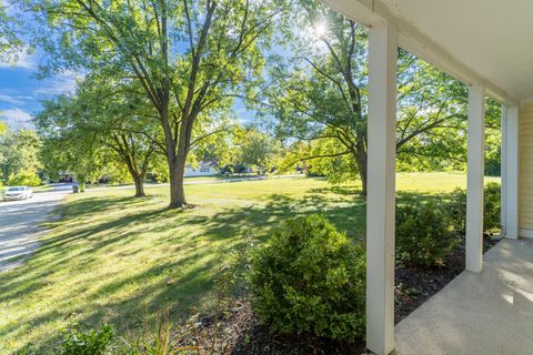 Tiny photo for 1392 W 52nd Place, La Grange Highlands, IL 60525 (MLS # 12525026)