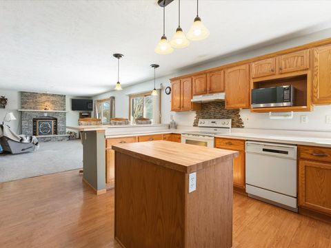 Tiny photo for 16403 Hartman Road, Davis, IL 61019 (MLS # 12563096)