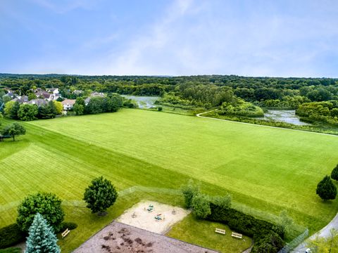 Tiny photo for South Elgin, IL 60177 (MLS # 12552302)