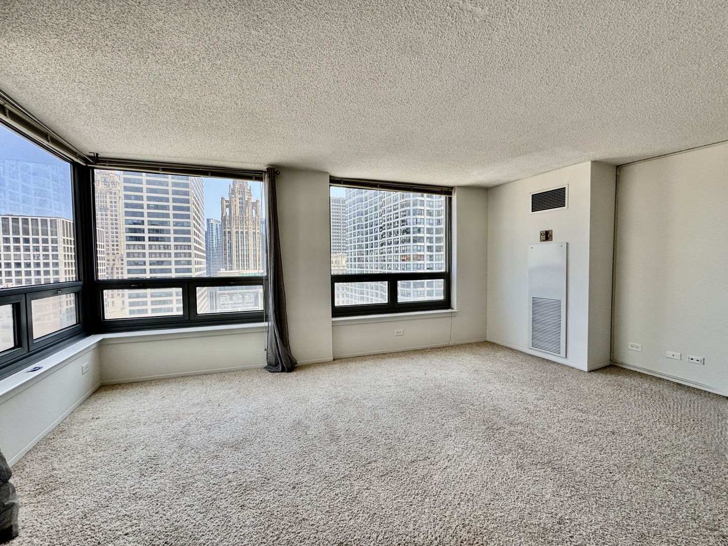 440 N Wabash Avenue 2810