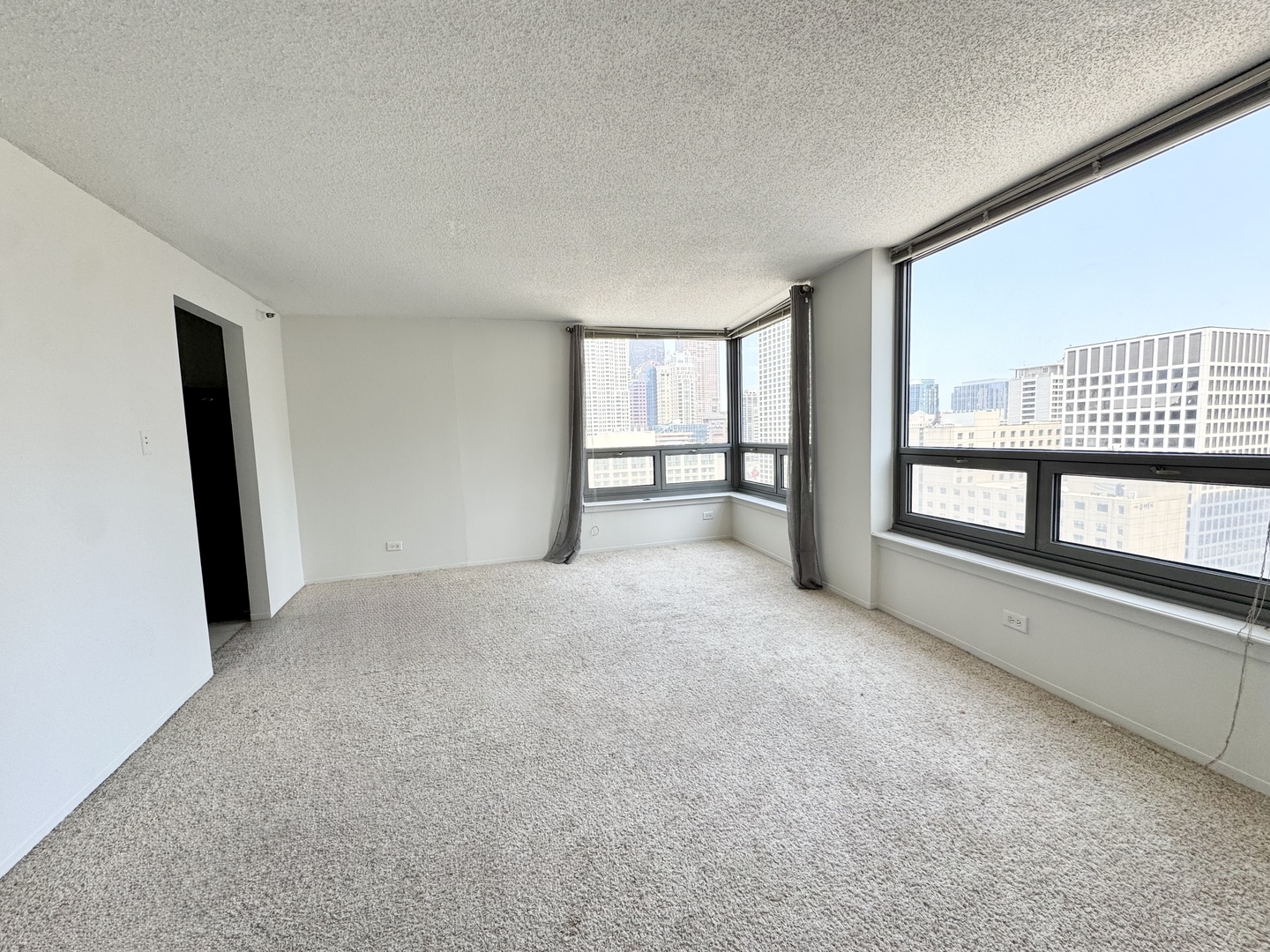 440 N Wabash Avenue 2810