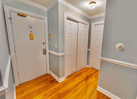 Tiny photo for 9561 Dee Road #107G, Des Plaines, IL 60016 (MLS # 12587183)