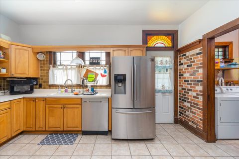 Tiny photo for 532 7th Street, Lasalle, IL 61301 (MLS # 12513074)