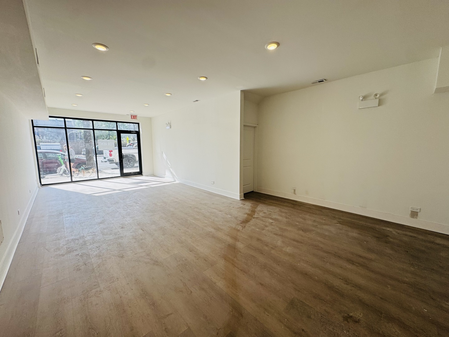 2157 N Western Avenue 1