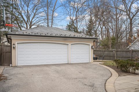 Tiny photo for 33 Washington Circle, Lake Forest, IL 60045 (MLS # 12577669)
