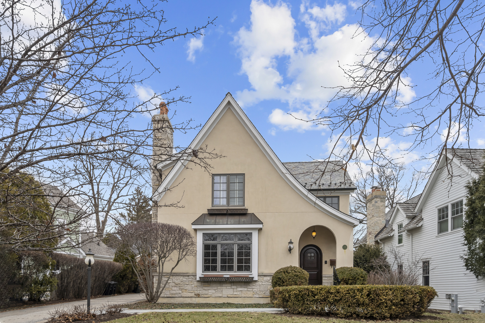 33 Washington Circle