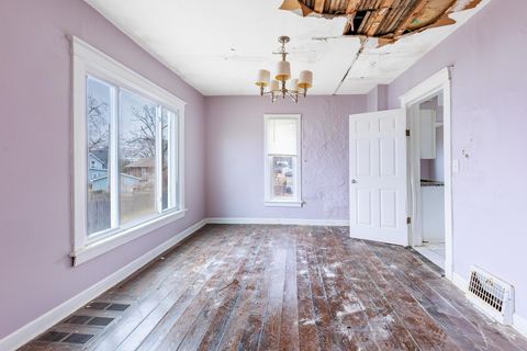 Tiny photo for 914 Jasper Street, Joliet, IL 60436 (MLS # 12583600)