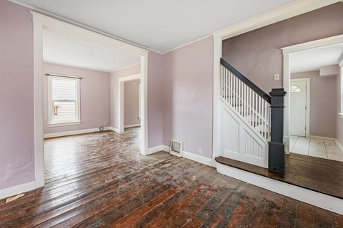 Tiny photo for 914 Jasper Street, Joliet, IL 60436 (MLS # 12583600)