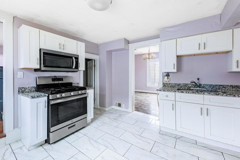 Tiny photo for 914 Jasper Street, Joliet, IL 60436 (MLS # 12583600)