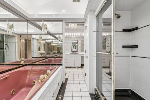 Tiny photo for 6936 N Kostner Avenue, Lincolnwood, IL 60712 (MLS # 12733568)