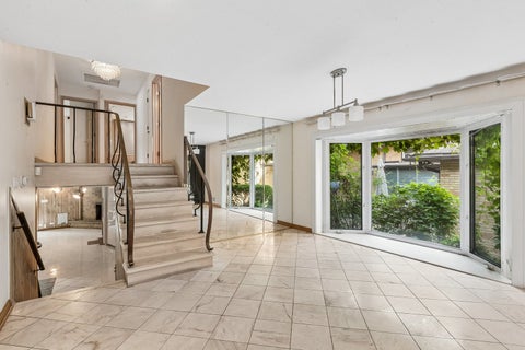Tiny photo for 6936 N Kostner Avenue, Lincolnwood, IL 60712 (MLS # 12733568)