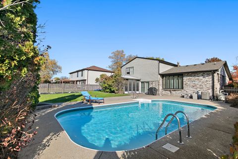 Tiny photo for 212 Natwick Lane, Schaumburg, IL 60193 (MLS # 12534146)