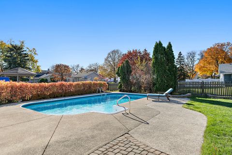 Tiny photo for 212 Natwick Lane, Schaumburg, IL 60193 (MLS # 12534146)