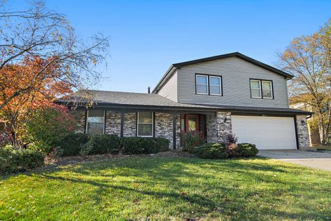 Tiny photo for 212 Natwick Lane, Schaumburg, IL 60193 (MLS # 12534146)