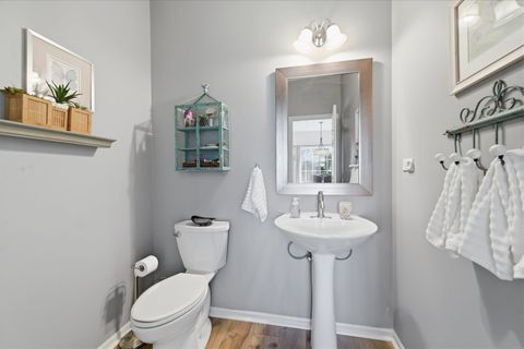 Tiny photo for 2255 Vanderbilt Drive #2255, Geneva, IL 60134 (MLS # 12623069)