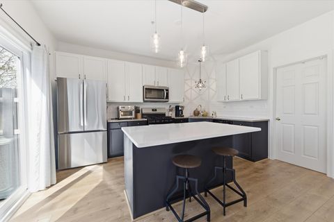 Tiny photo for 2255 Vanderbilt Drive #2255, Geneva, IL 60134 (MLS # 12623069)