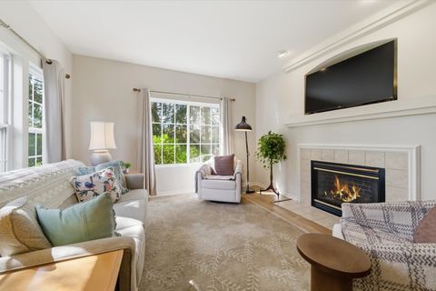 Tiny photo for 2255 Vanderbilt Drive #2255, Geneva, IL 60134 (MLS # 12623069)