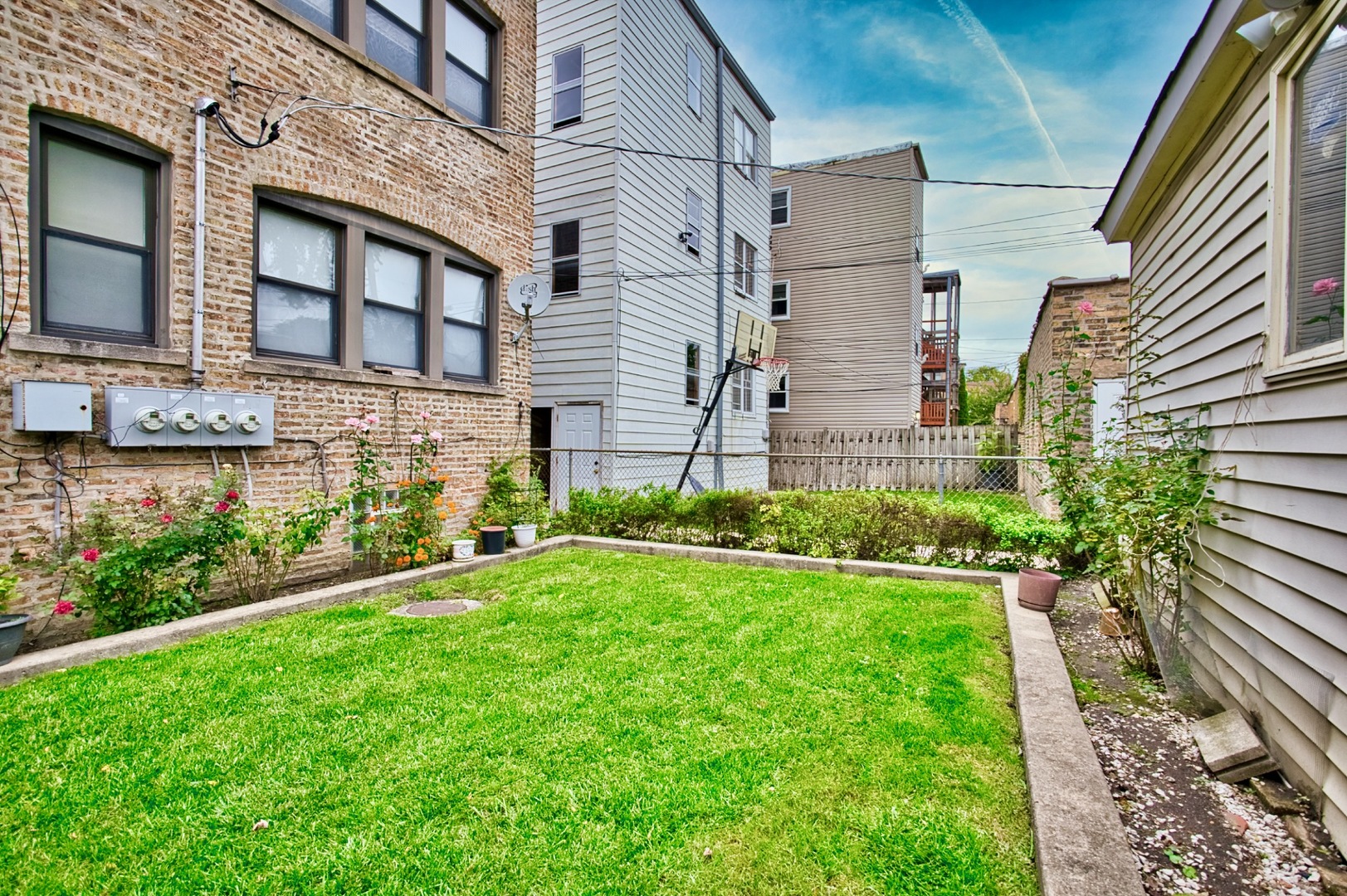 6215 N Talman Avenue