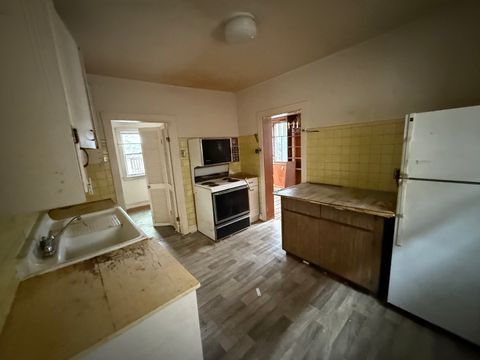 Tiny photo for 2508 Isabella Street, Evanston, IL 60201 (MLS # 12534223)