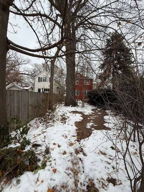 Tiny photo for 2508 Isabella Street, Evanston, IL 60201 (MLS # 12534223)