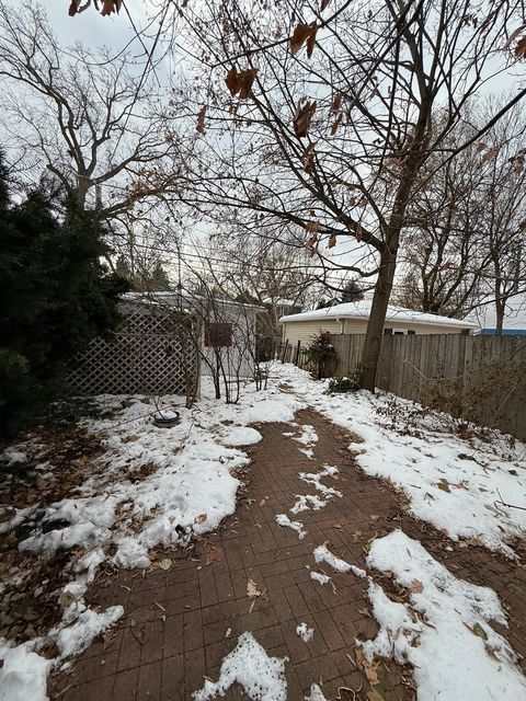 Tiny photo for 2508 Isabella Street, Evanston, IL 60201 (MLS # 12534223)