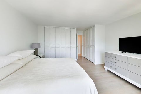 Tiny photo for 111 E Chestnut Street #22F, Chicago, IL 60611 (MLS # 12746634)