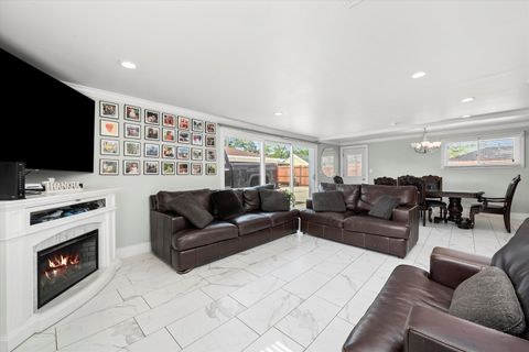 Tiny photo for 6315 W 83rd Place, Burbank, IL 60459 (MLS # 12532367)