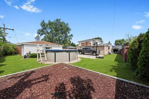 Tiny photo for 6315 W 83rd Place, Burbank, IL 60459 (MLS # 12532367)