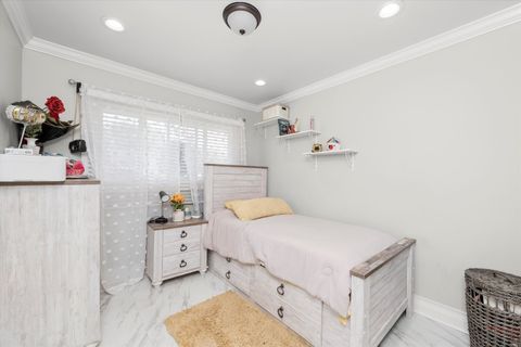 Tiny photo for 6315 W 83rd Place, Burbank, IL 60459 (MLS # 12532367)