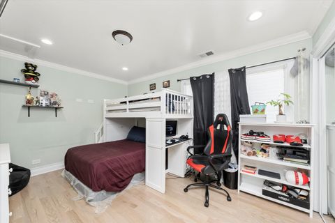 Tiny photo for 6315 W 83rd Place, Burbank, IL 60459 (MLS # 12532367)