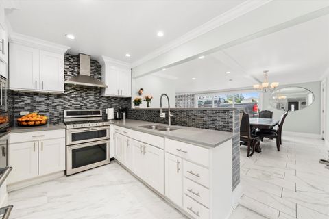 Tiny photo for 6315 W 83rd Place, Burbank, IL 60459 (MLS # 12532367)