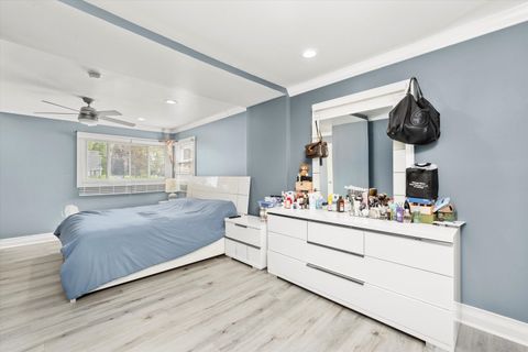 Tiny photo for 6315 W 83rd Place, Burbank, IL 60459 (MLS # 12532367)