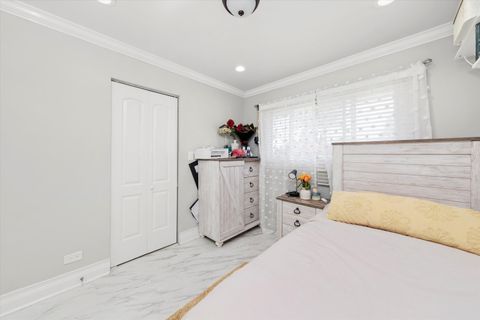 Tiny photo for 6315 W 83rd Place, Burbank, IL 60459 (MLS # 12532367)