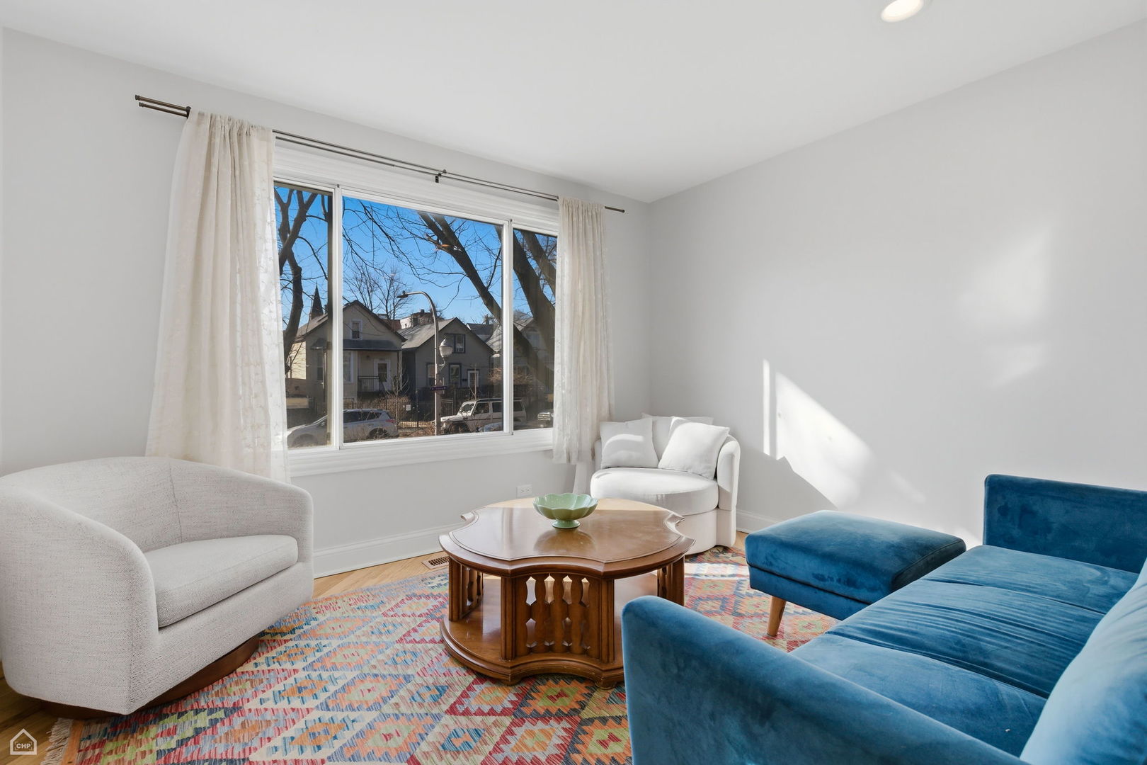 2926 W Belden Avenue