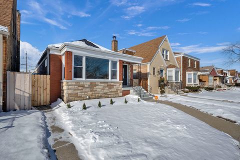 Tiny photo for 7944 S Talman Avenue, Chicago, IL 60652 (MLS # 12584613)
