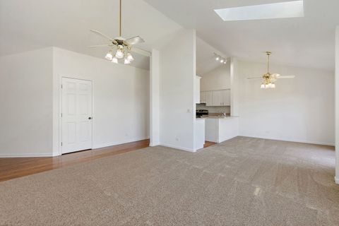 Tiny photo for 1108 E Danbury Drive, Cary, IL 60013 (MLS # 12469521)