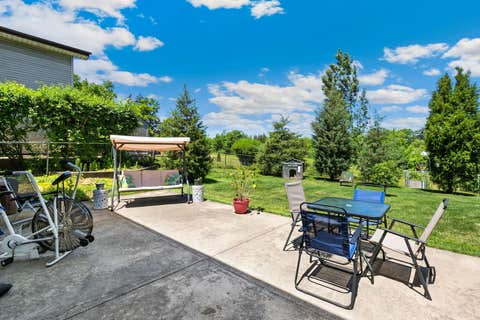 Tiny photo for 1140 Rosedale Lane, Hoffman Estates, IL 60169 (MLS # 12659065)