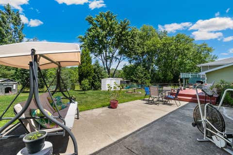 Tiny photo for 1140 Rosedale Lane, Hoffman Estates, IL 60169 (MLS # 12659065)