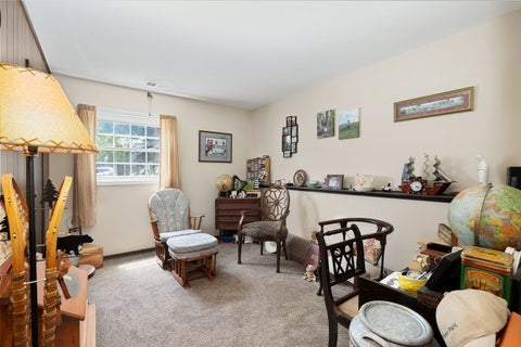 Tiny photo for 1140 Rosedale Lane, Hoffman Estates, IL 60169 (MLS # 12659065)