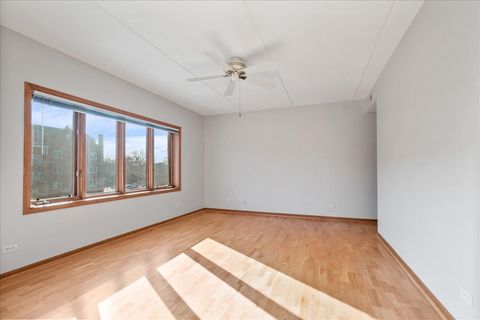 Tiny photo for 400 S Northwest Highway #301B, Park Ridge, IL 60068 (MLS # 12582119)